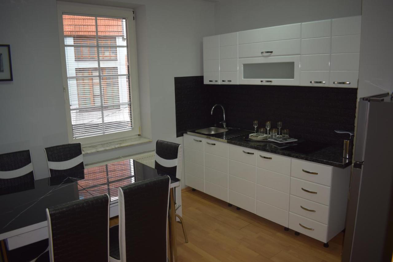 Klara'S Apartment Ni 외부 사진
