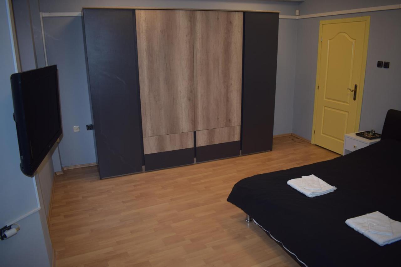 Klara'S Apartment Ni 외부 사진